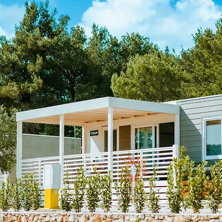 Bluebay Croatia Mobile Homes 4* Jezera