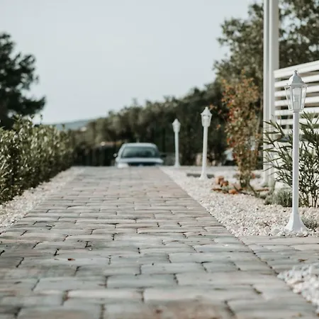 Bluebay Croatia Mobile Homes منتزه العطل يزيرا