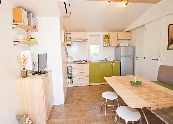 假日公园 Bluebay Croatia Mobile Homes 耶泽拉