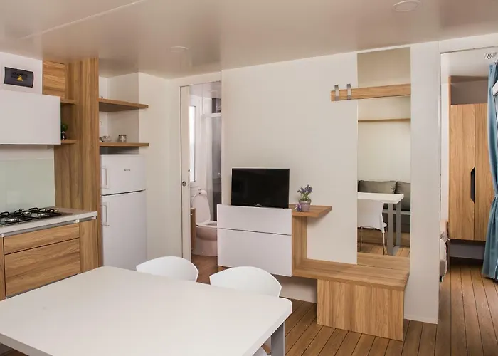 假日公园 Bluebay Croatia Mobile Homes 耶泽拉