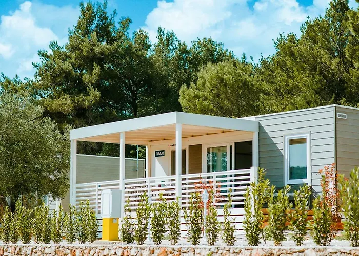 Bluebay Croatia Mobile Homes 4* 耶泽拉