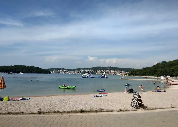 Bluebay Croatia Mobile Homes Üdülőpark Jezera