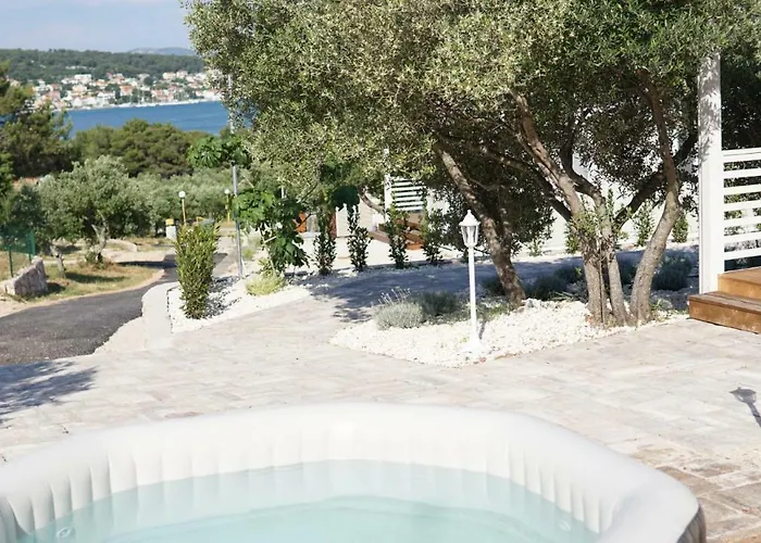 Bluebay Croatia Mobile Homes 4* 耶泽拉